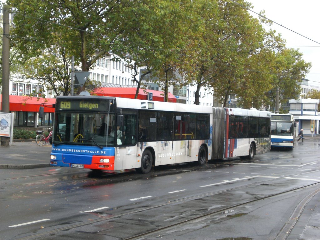 MAN Niederflurbus 2. Generation auf der Linie 609 nach Bonn Gielgen am Hauptbahnhof Bonn.(4.10.2012) 