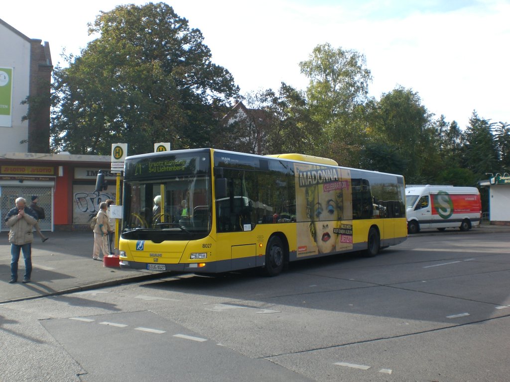 MAN Niederflurbus 3. Generation (Lions City) als SEV fr die Straenbahnlinie 21 zwischen S-Bahnhof Schneweide/Sterndamm und Friedrichshain Bersarinplatz.