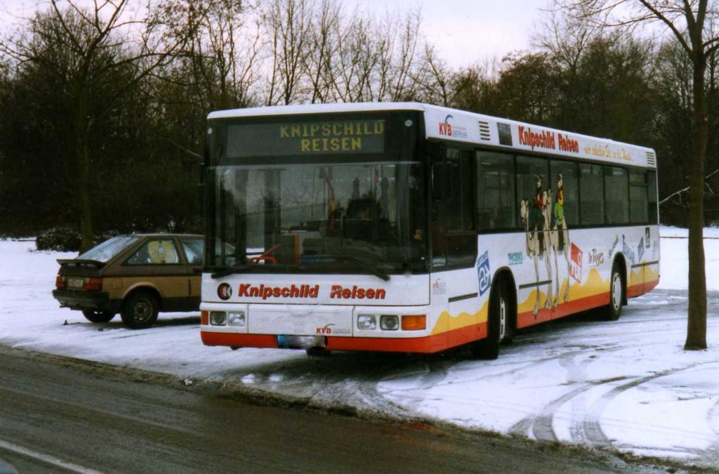 MAN N262, aufgenommen im Februar 1999 auf dem Parkplatz der Westfalenhallen in Dortmund.