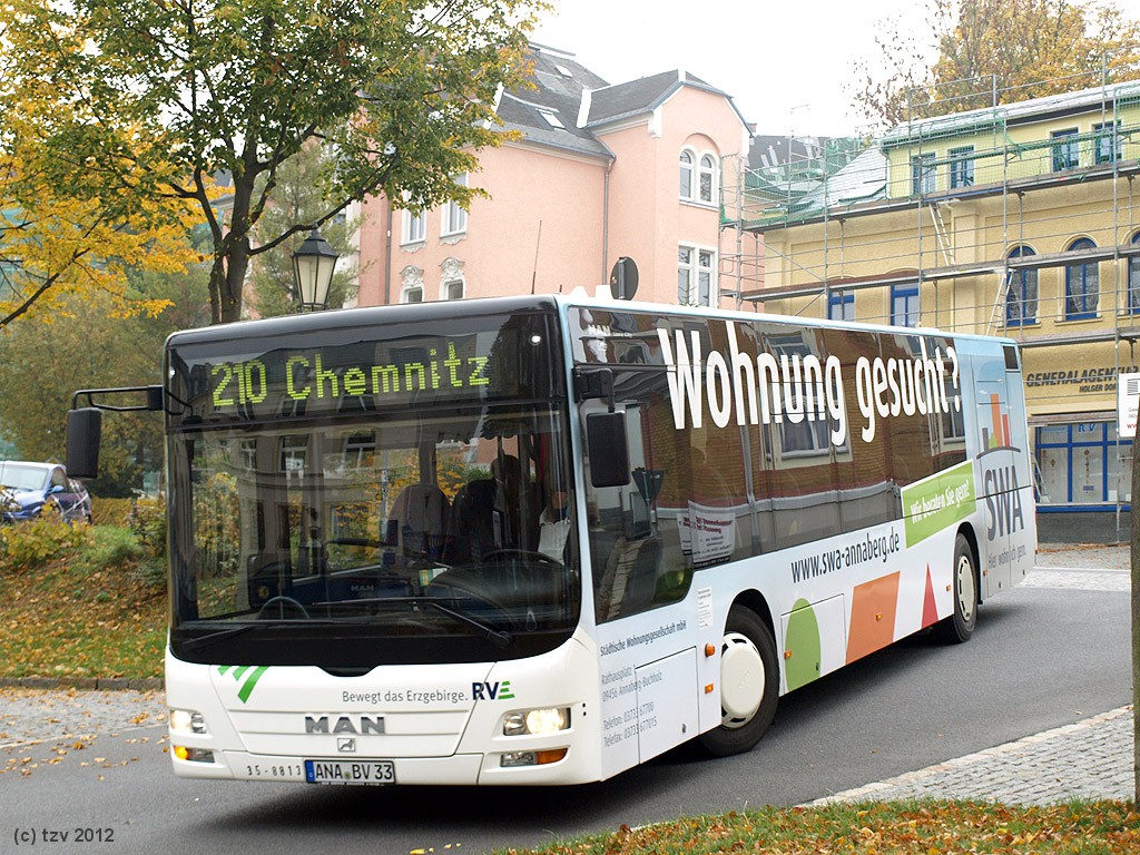 MAN N313 LC,von RVE kommt am Busbahnhoft in Annaberg an. Der Wagen fhrt auf der Linie 210 aus Chemnitz nach Kurort Oberwiesenthal.