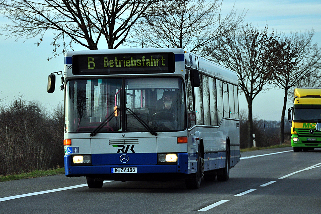 MB O 405 N der RVK, K-ZY 158, bei Meckenheim - 27.01.2012