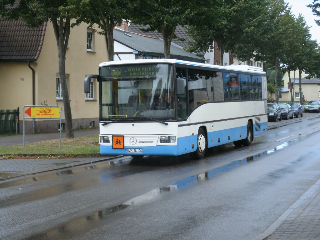 Mercedes Benz Integro,am 22.August 2012,in Stralsund in der Kleinen Parower Strae.