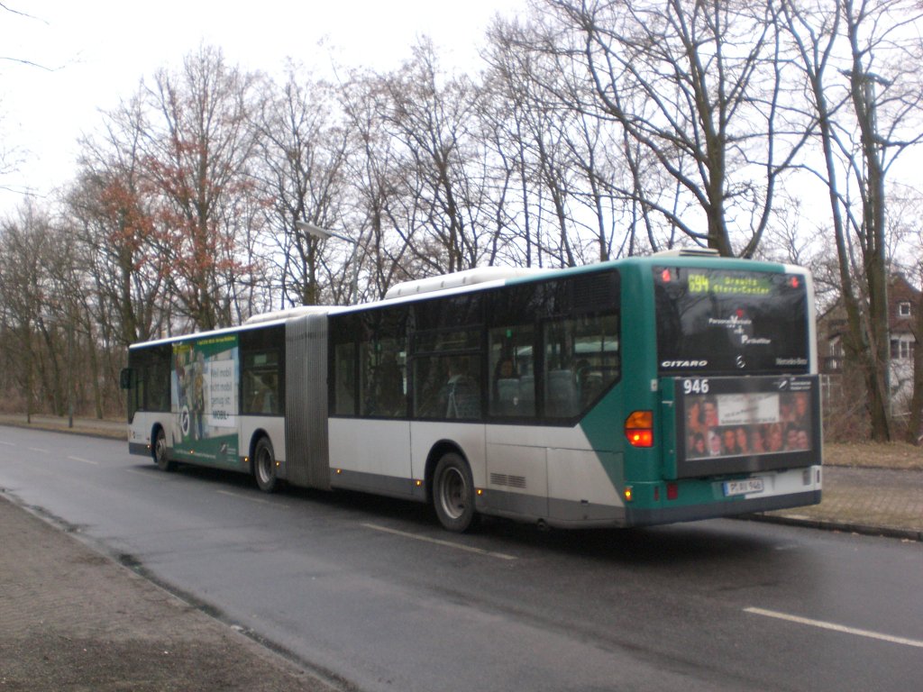 Mercedes-Benz O 530 I (Citaro) auf der Linie 694 nach Am Stern Stern-Center/Gerlachstrae an der Haltestelle Zehlendorf Stahnsdorfer Brcke.