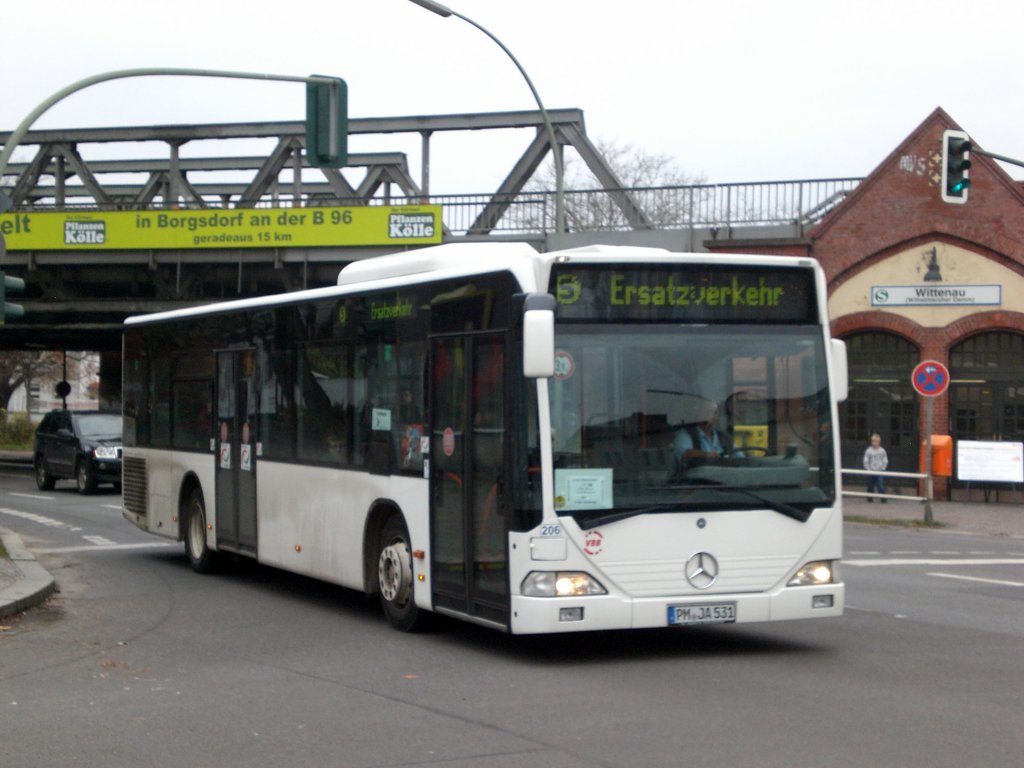 Mercedes-Benz O 530 I (Citaro) als SEV fr die S-Bahnlinie 1 zwischen S-Bahnhof Schnholz und S-Bahnhof Waidmannslust am Gschenplatz/S-Bahnhof Wittenau.