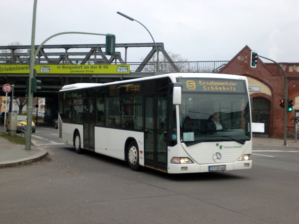 Mercedes-Benz O 530 I  (Citaro) als SEV fr die S-Bahnlinie 1 zwischen S-Bahnhof Schnholz und S-Bahnhof Waidmannslust am Gschenplatz/S-Bahnhof Wittenau.