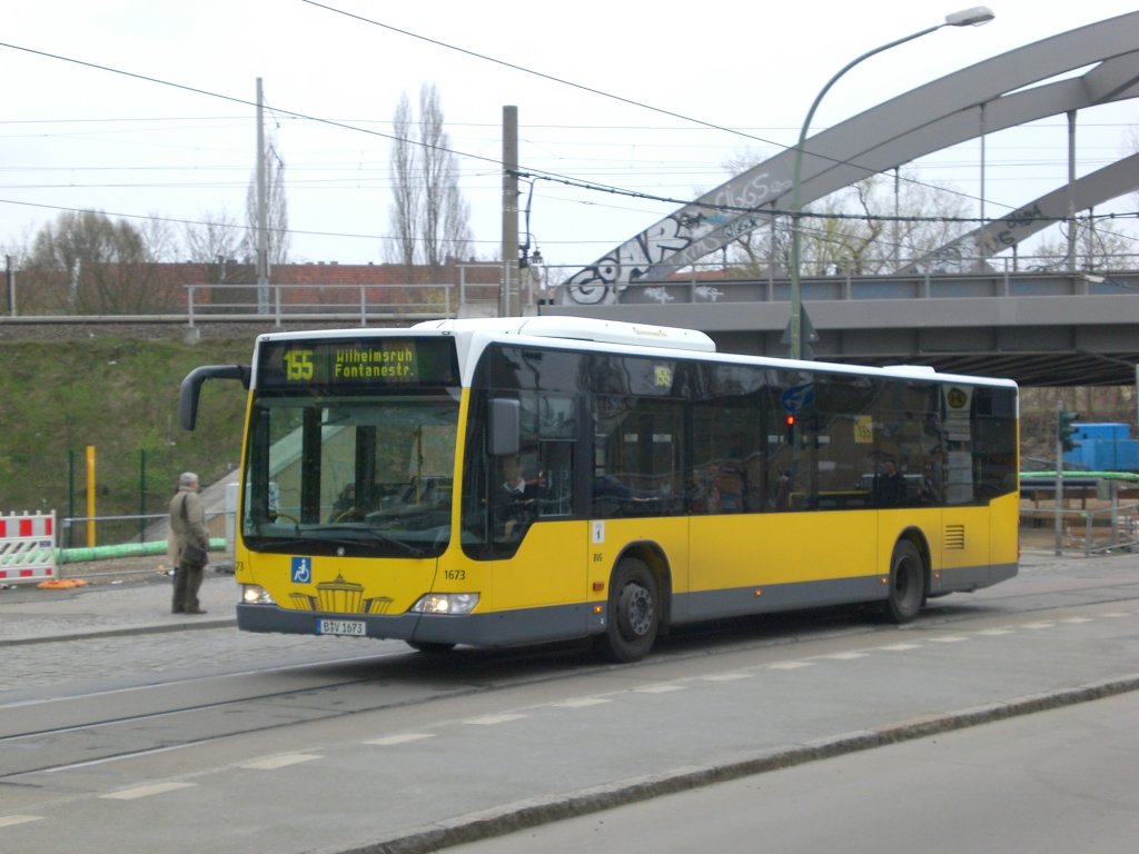Mercedes-Benz O 530 II (Citaro Facelift) auf der Linie 155 nach Wilhemsruh Fontanestrae am S+U Bahnhof Pankow. 