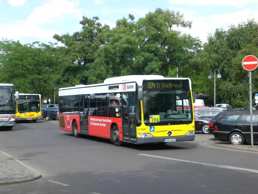 Mercedes-Benz O 530 II (Citaro Facelift) auf der Linie 204 nach S-Bahnhof Sdkreuz am S+U Bahnhof Zoologischer Garten.