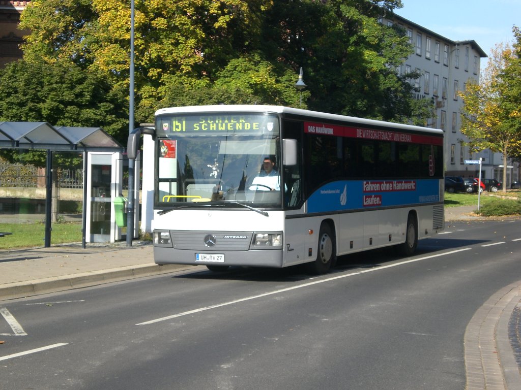 Mercedes-Benz O 550 (Integro) auf der Linie 151 nach Schier-Schwende am Bahnhof Mhlhausen.(8.10.2012) 
