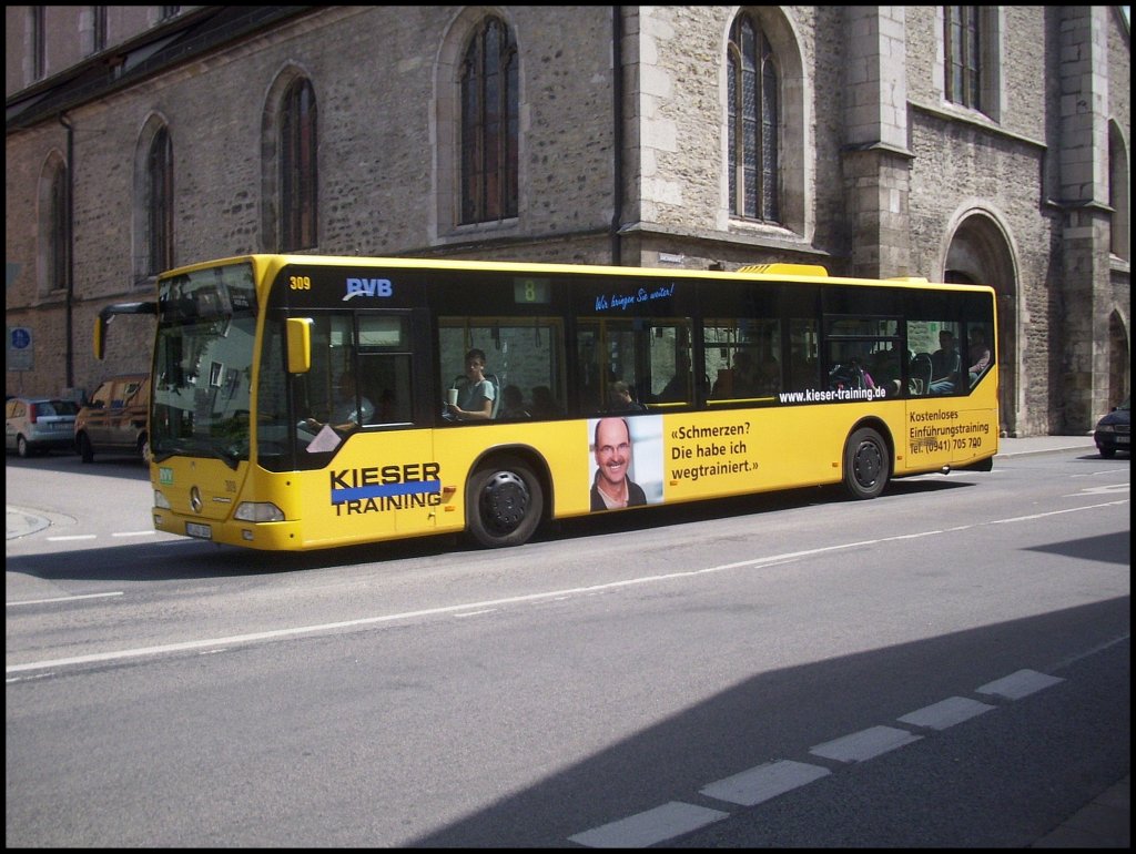 Mercedes Citaro I der Regensburger Verkehrsbetriebe in Regensburg am 22.07.2012

