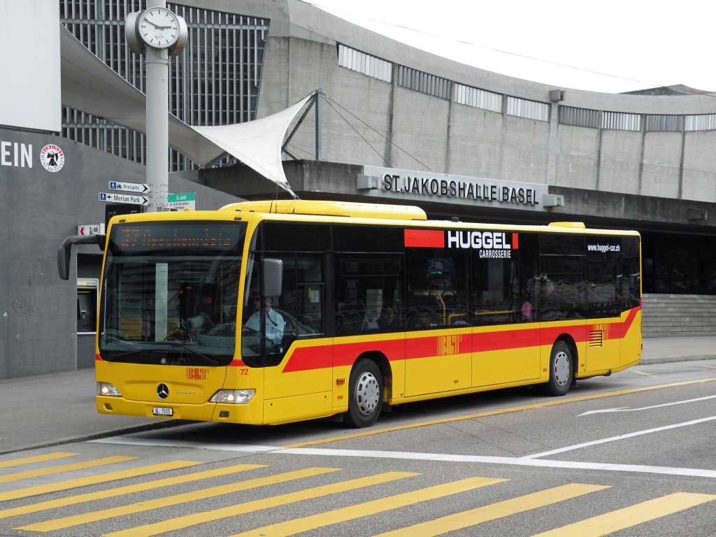 Mercedes Citaro mit der Betriebsnummer 72 auf der Linie 37 am St. Jakob. Die Aufnahme stammt vom 21.06.2010.