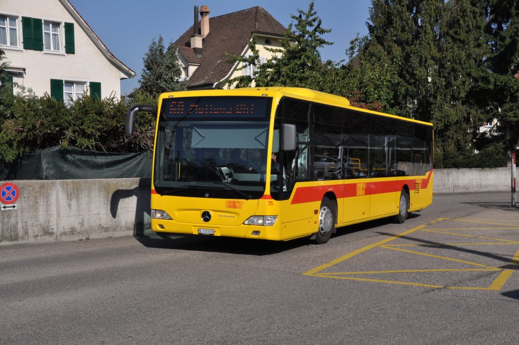 Mercedes Citaro mit der Betriebsnummer 75 auf der Linie 60 in Bottmingen. Die Aufnahme stammt vom 15.09.2011.

