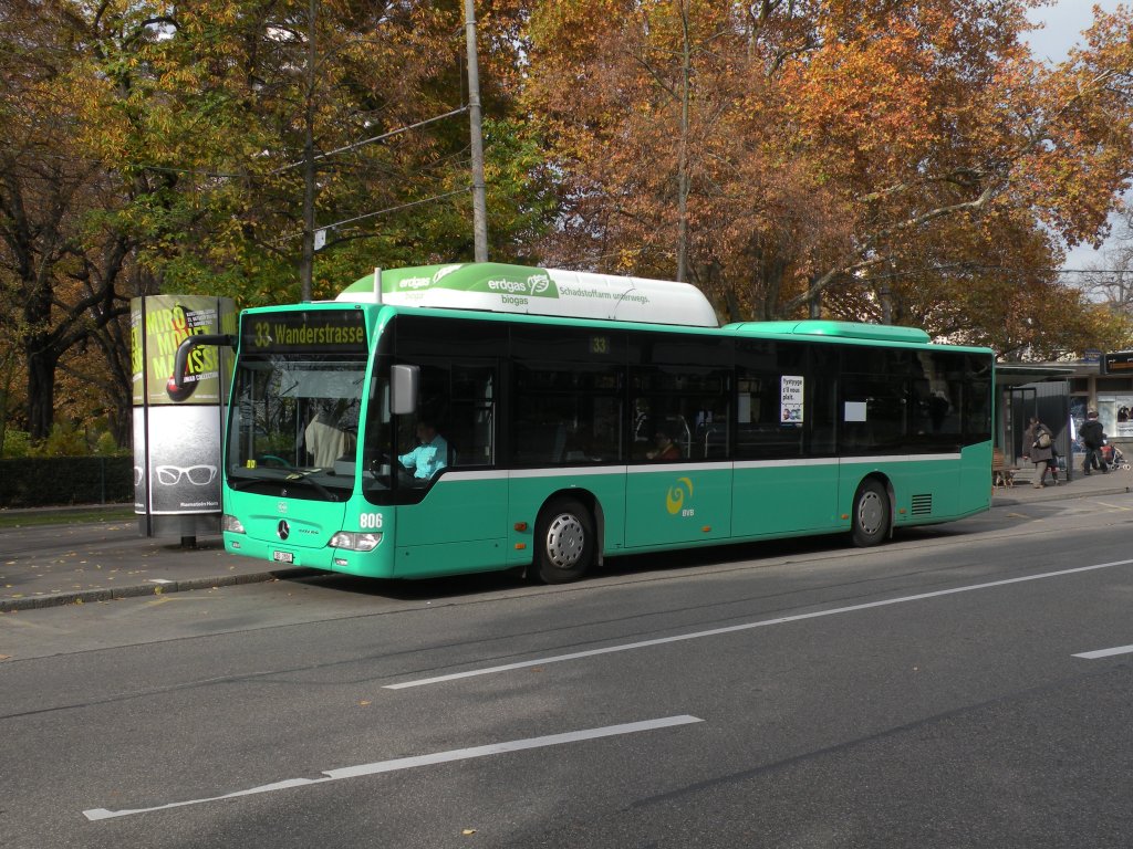 Mercedes Citaro mit der Betriebsnummer 806 auf der Linie 33 am Schtzenhaus. Die Aufnahme stammt vom 05.11.2011.