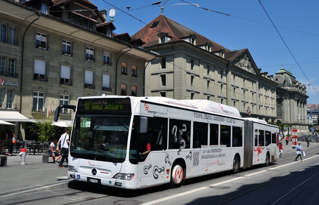 Mercedes Citaro mit der Betriebsnummer 851 und der Vollwerbung fr energieschweiz.ch auf der Linie 10. Die Aufnahme stammt vom 17.06.2013.