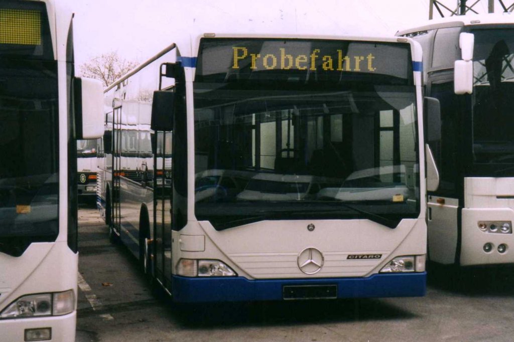 Mercedes Citaro O530 Neuwagen, aufgenommen im Februar 2003 auf dem Gelnde der Evobus NL Dortmund.
