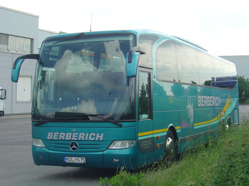 Mercedes Travego 16 RHD  Berberich , 12.05.2012 Bruchsal