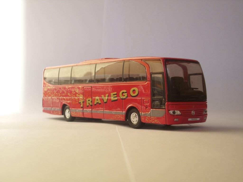 Mercedes Travego rot 07.03.2012