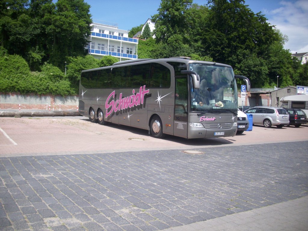 Mercedes Travego von Schmidt aus Deutschland im Stadthafen Sassnitz am 23.06.2012

