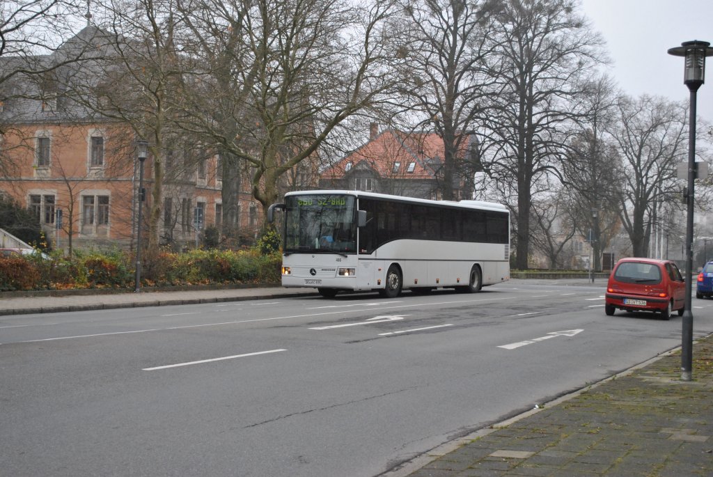 Mercedes rlandbus, am 21.11.10 in Goslar.
