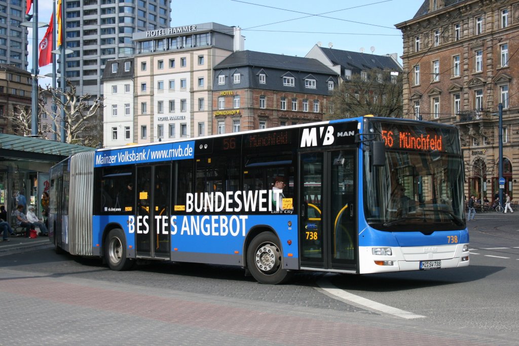 MVG 738 (MZ SW 738) macht Werbung fr die Volksbank Mainz.
Aufgenommen am HBF Mainz.
10.4.2010