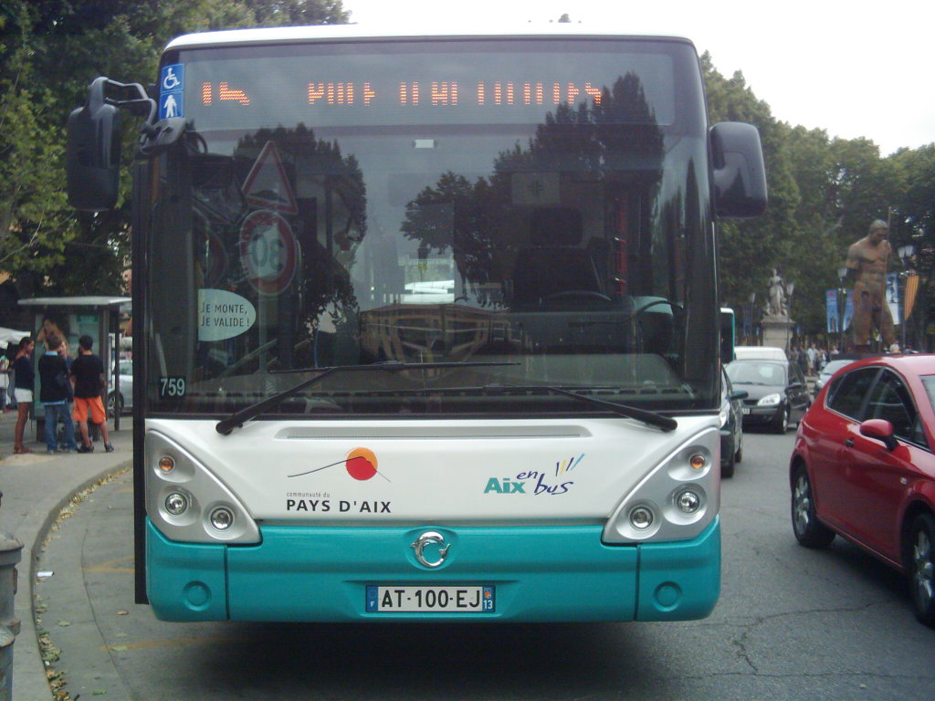 Neuer Irisbus Citlis 12 in Aix-en-Provence.