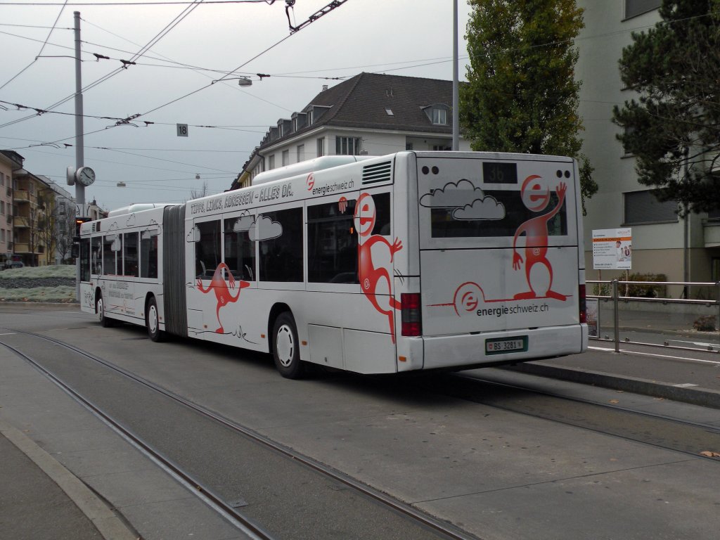 Neuer Werbebus bei den Basler Verkehrs-Betriebe. MAN Bus mit der Betriebsnummer 781 wirbt fr energieschweiz.ch. Die Aufnahme stammt vom 04.11.2011.