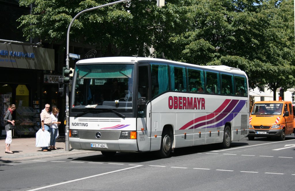 Obermayr (FS T 404) am 4.6.2010 am Theaterplatz Aachen.
