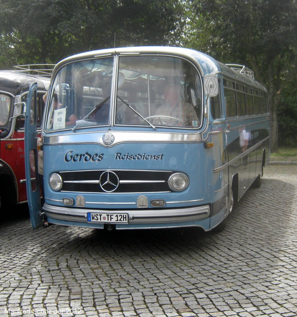 Oldtimer Busse in Saarbrcken. Das Bild habe ich im August 2012 gemacht.