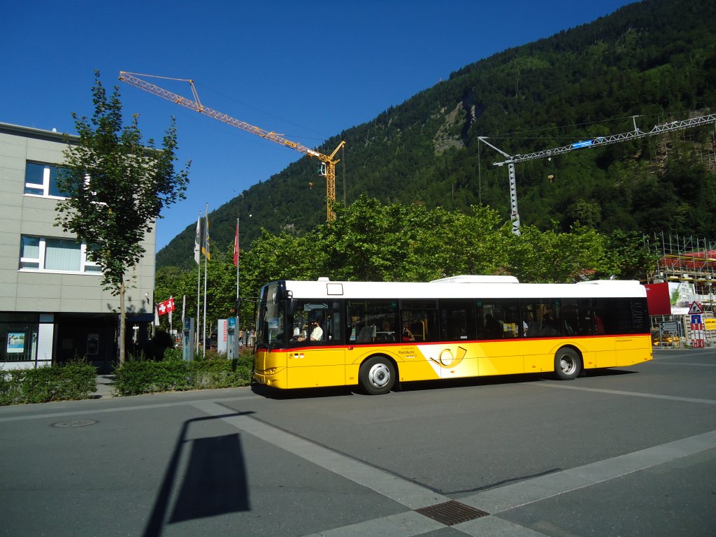 PostAuto Bern - BE 610'535 - Solaris am 3. Juli 2011 beim Bahnhof Interlaken Ost