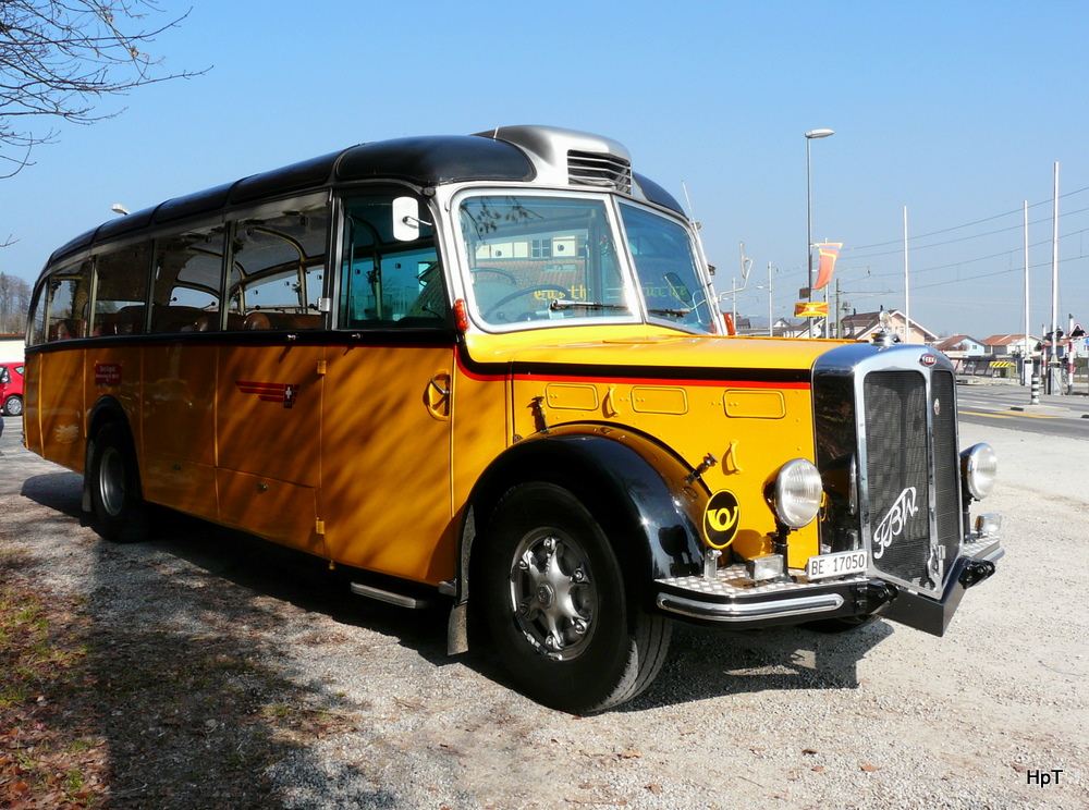 Postauto - Oldtimer  FBW  BE 17050 in Hagneck am 06.03.2011