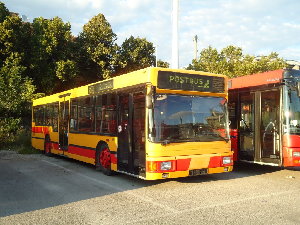 Postbus Grf&Stift am 9. August 2010 Wien-Htteldorf, Garage