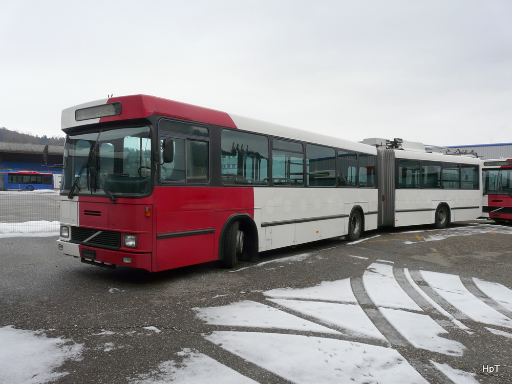 Rattin Bus - Volvo-Hess Trolleybus Nr.505 ex tpf in Biel/Bienne am 02.01.2011