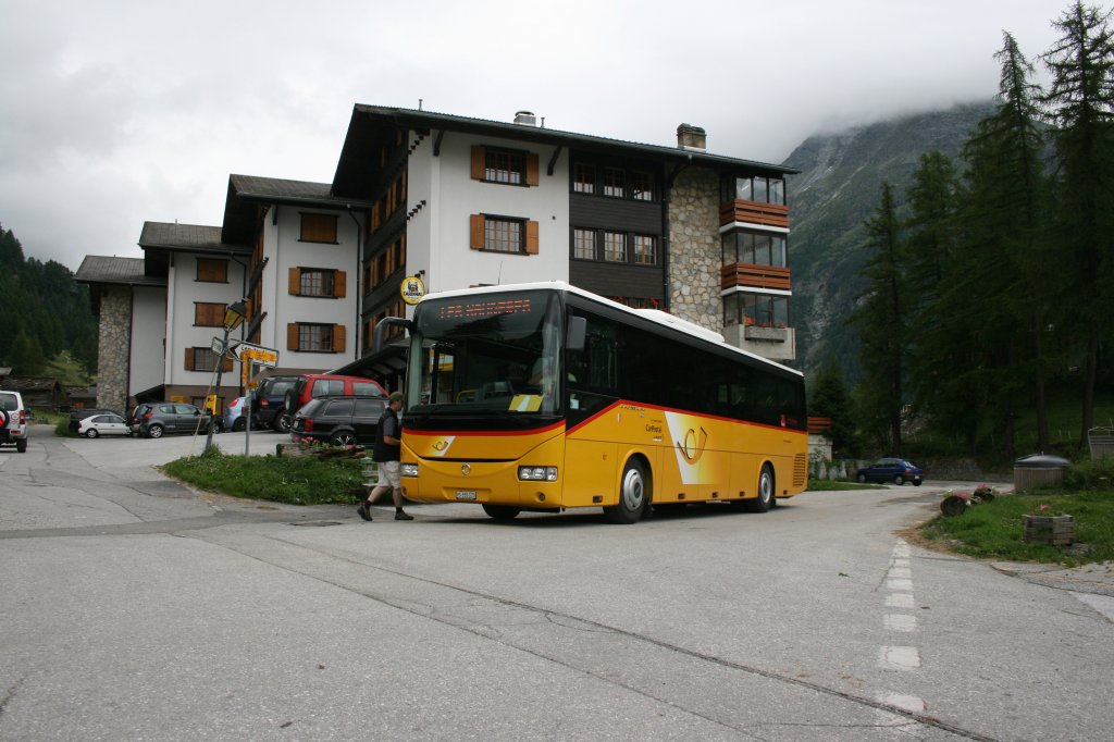 Regie Sion Nr. 8/VS 355'170 (Irisbus Crossway, 2009) am 24.7.2010 in Forclaz. 