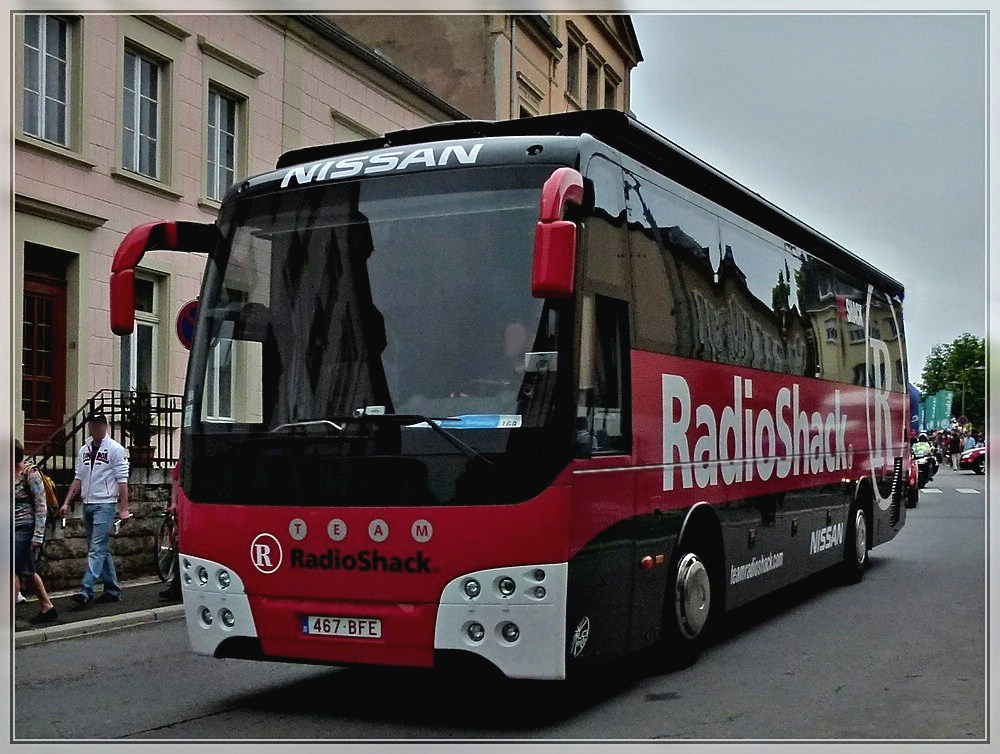 Rennfahreteam  RADIOSHACK s Mannschaftbus aufgenommen am 05.06.2011.