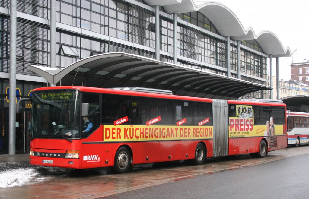 RMV (KO MV 160) mit Werbung fr Kchen Preiss.
Aufgenommen am HBF Koblenz,12.2.2010.