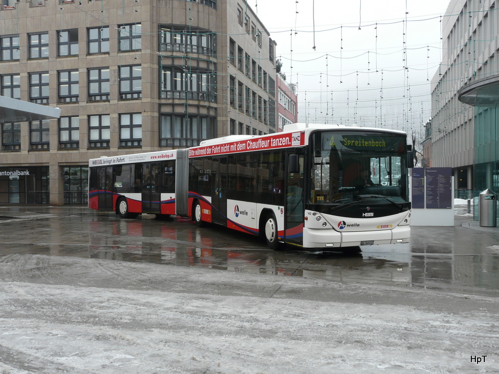 RVBW - Scania-Hess Nr.142  AG 346037 unterwegs auf der Linie 4 in Baden am 29.12.2010
