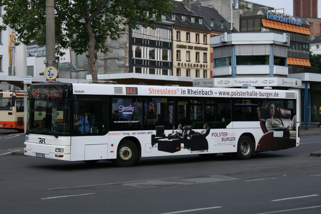 RVK 280 (K ZY 280) mit Werbung fr die Polsterhalle Burger.
Aufgenommen am HBF Bonn am 28.6.2009.