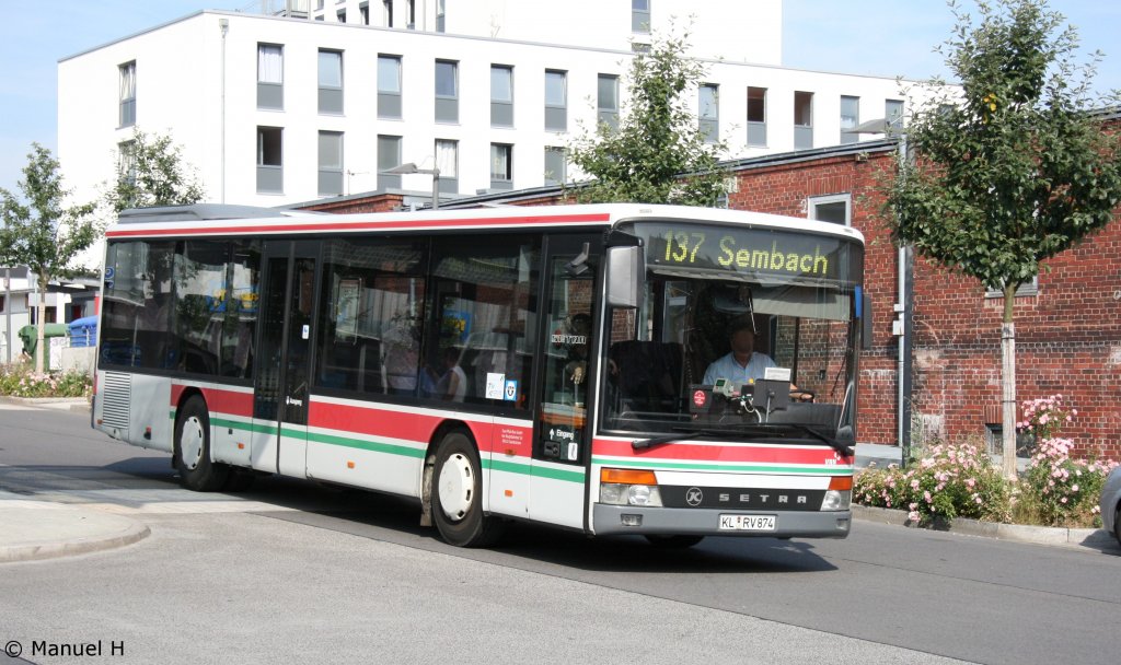 Saar Pfalz Bus (KL RV 874).
Kaiserslautern HBF, 2.7.2010.