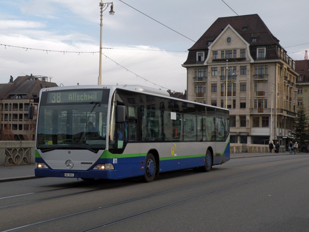 Seit dem 22.01.2010 fahren die Mercedes Busse 811 und 812 nicht mehr. Die aufnahme stammt vom 21.11.2009.