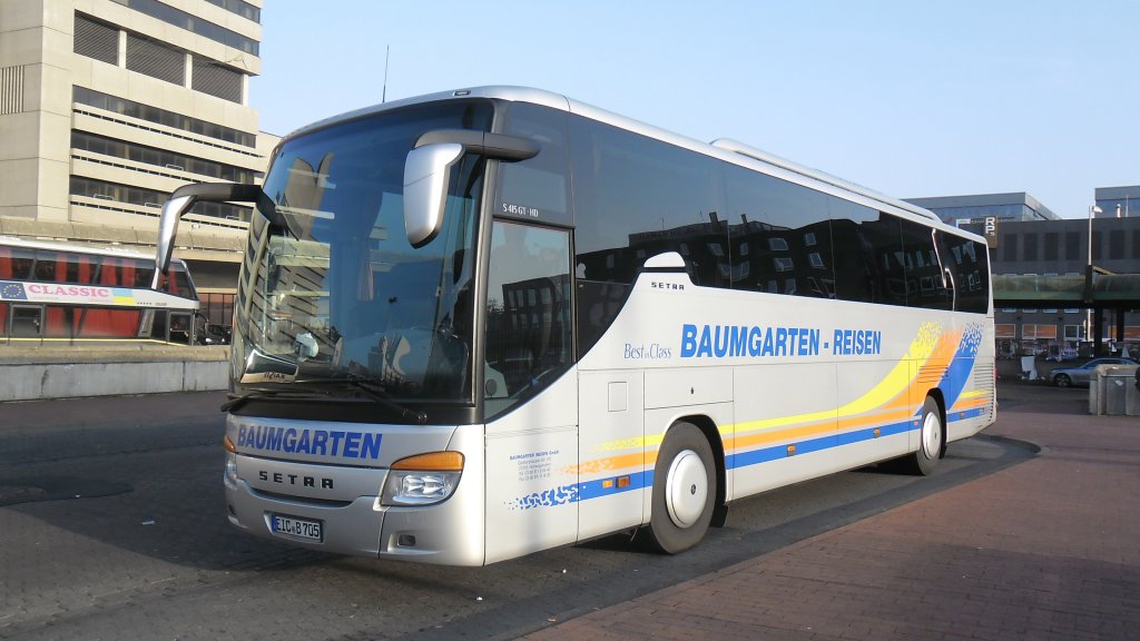 Setra 415 GT-HD in Hannover am 17.11.2011.
