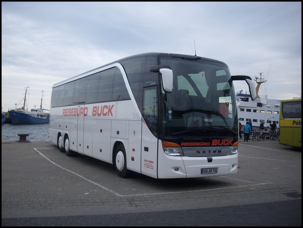 Setra 415 HDH vom Reisebro Buck aus Deutschland im Stadthafen Sassnitz am 21.09.2012