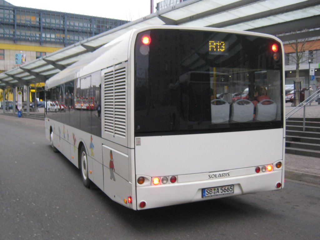 Solaris Urbino Bus der Firma Baron Reisen am Saarbrcker Hauptbahnhof. Der Bus fhrt DB.Stadtverkehr fr Saar-Pfalz-Bus. Das Foto habe ich am 18.02.2011 gemacht.