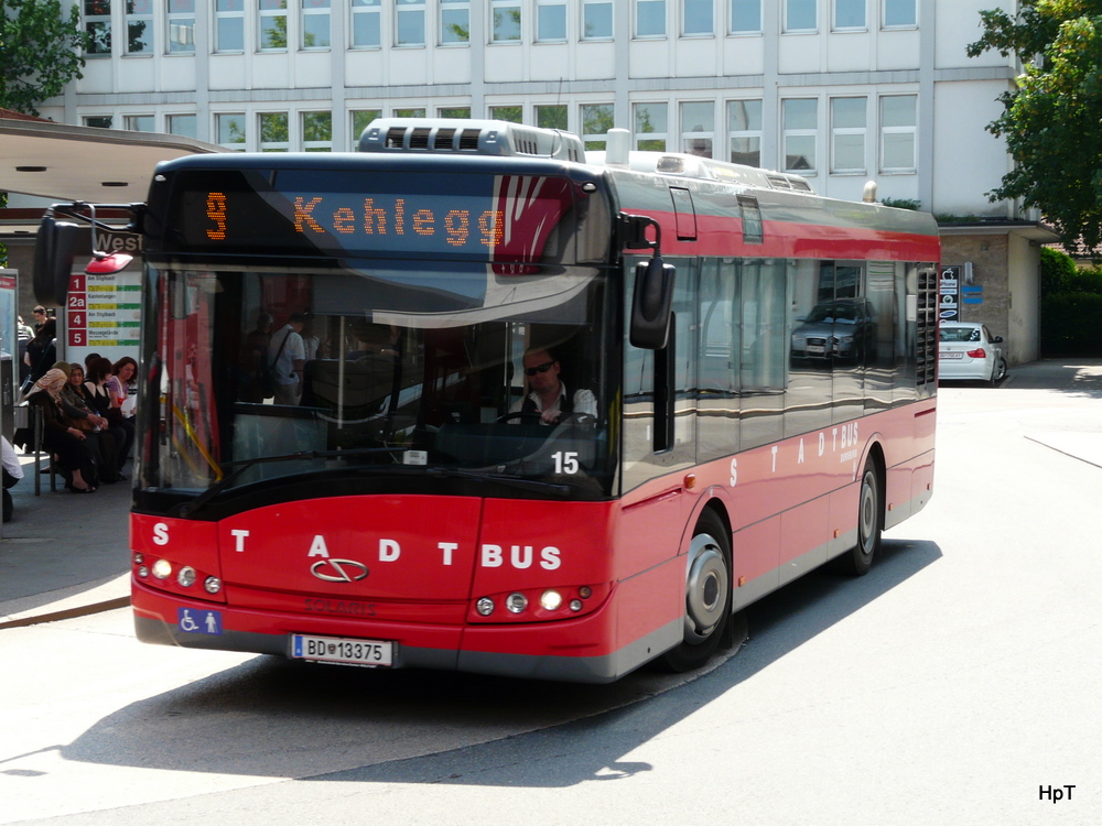 StadtBus Dornbirn - Solaris Urbino 10  Nr.15  BD 13375 bei den Bushaltestellen vor dem Bahnhof in Dornbirn am 24.05.2011
