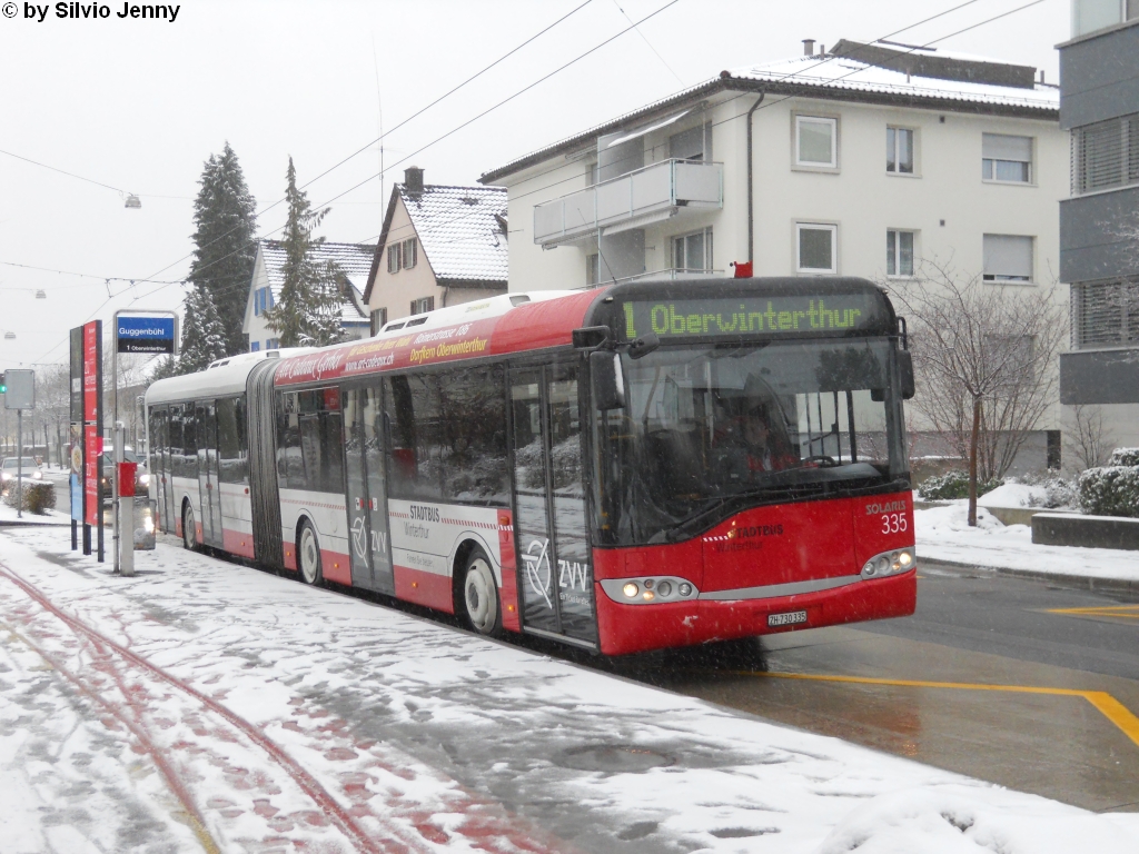 Stadtbus Winterthur Nr. 335 (Solaris Urbino 18) beim Guggenbhl am 24.12.2010.
