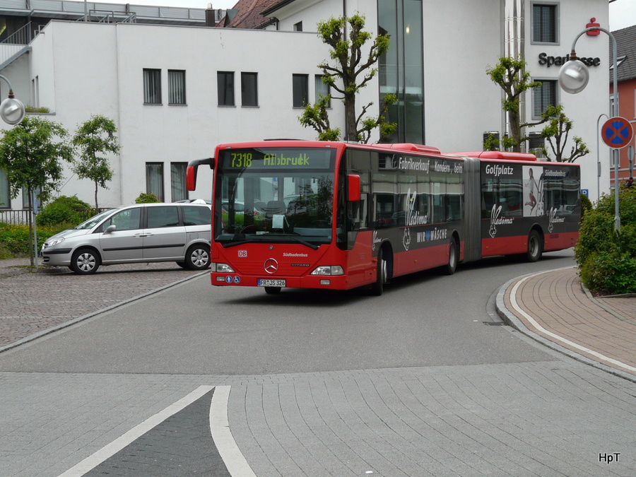 Sdbadenbus - Mercedes Citaro FR.JS 326 unterwegs auf der Linie 7318 bei den Bushaltestellen in Waldshut am 20.05.2010
