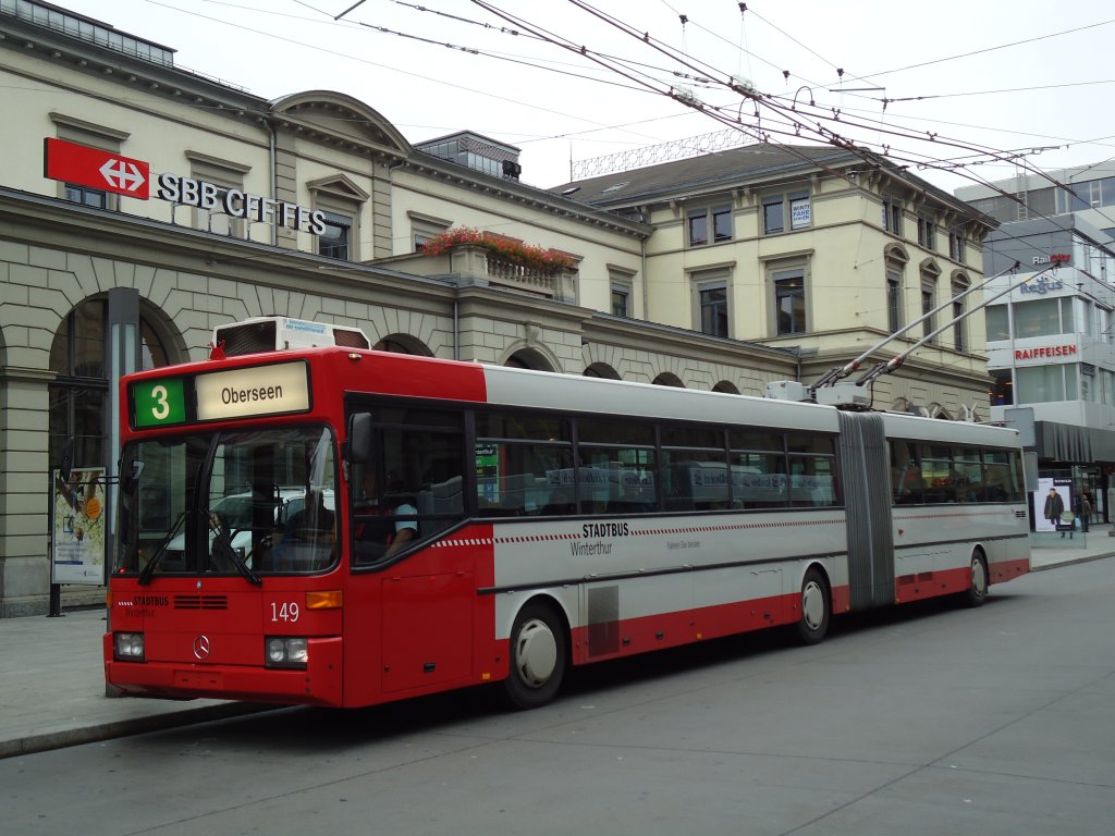 SW Winterthur - Nr. 149 - Mercedes O 405GTZ Gelenktrolleybus am 24. Oktober 2012 beim Hauptbahnhof Winterthur