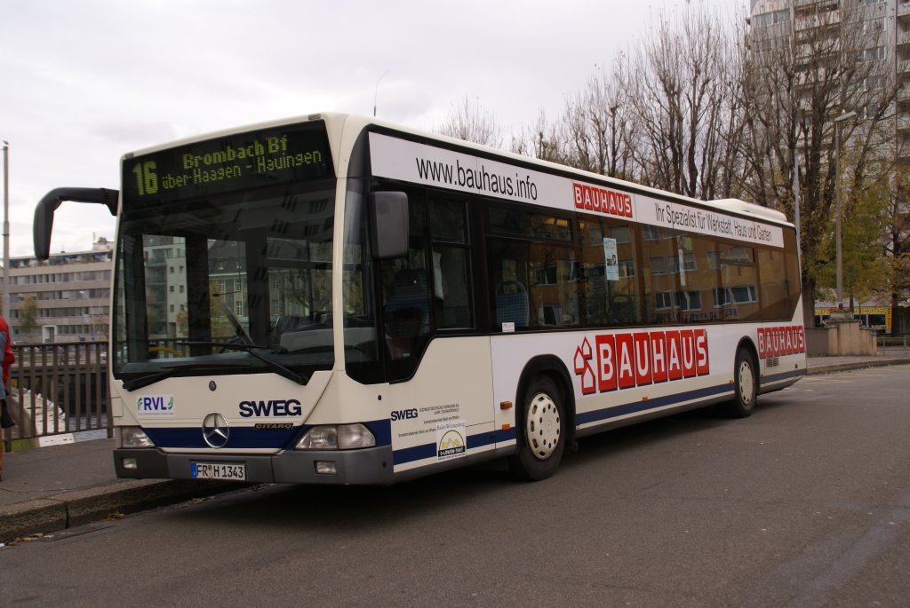SWEG Bus FR H 1343 an der Endhaltestelle der SWEG Linie 16 in Kleinhningen (Schweiz). Die Aufnahme stammt vom 09.11.2008.