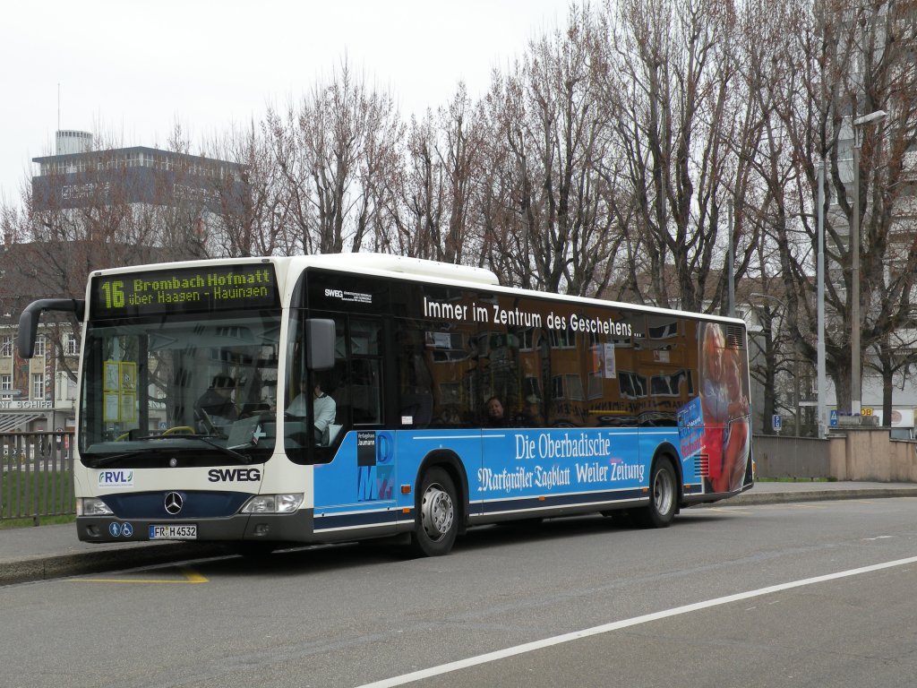 SWEG Bus FR H 4532 an der Endhaltestelle der Linie 16 in Kleinhningen (Schweiz). Die Aufnahme stammt vom 20.04.2009.