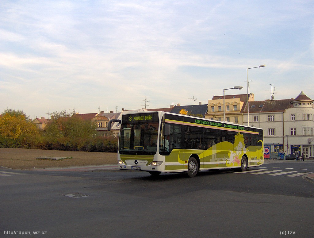 Testbus Citaro auf der Linie 3 in Chomutov, Blatensk Strasse. Diser Wagen war erste Citaro EURO V in Tschechien. (26.10.2006)