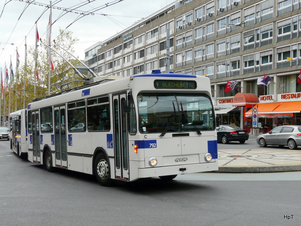 Tl Lausanne - NAW Trolleybus Nr.792 unterwegs auf der Linie 1 in Lausanne am 01.05.2012