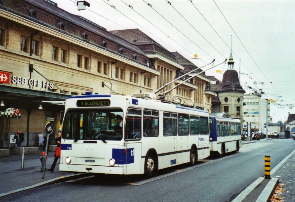TL Lausanne Nr. 783 NAW/Lauber Trolleybus am 19. November 2009 Lausanne, Bahnhof